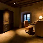 Townhouse Weisses Kreuz