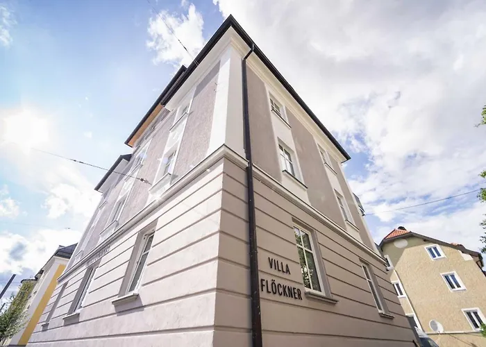 Villa Floeckner Bed & Breakfast