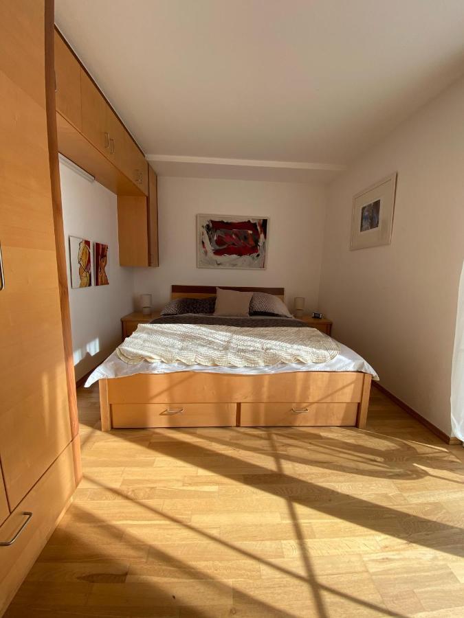 Modernes Alpenapartment Mit Sauna Wintergarten Und Pool Salzburgo