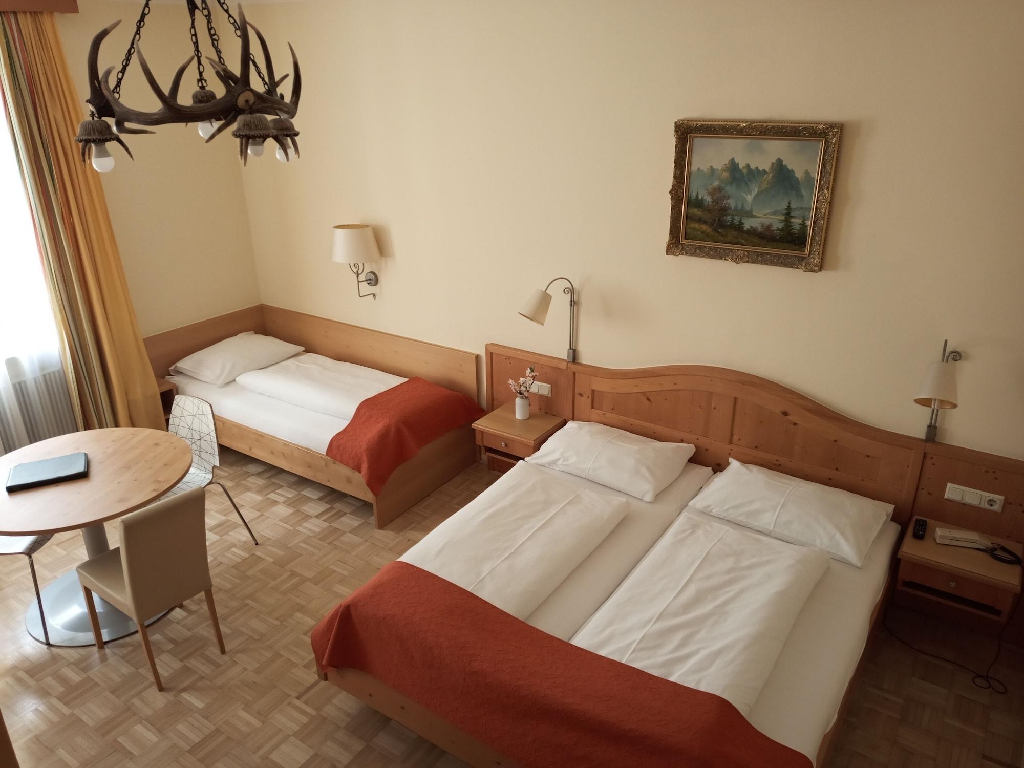 Adlerhof Frühstückspension Salzburg