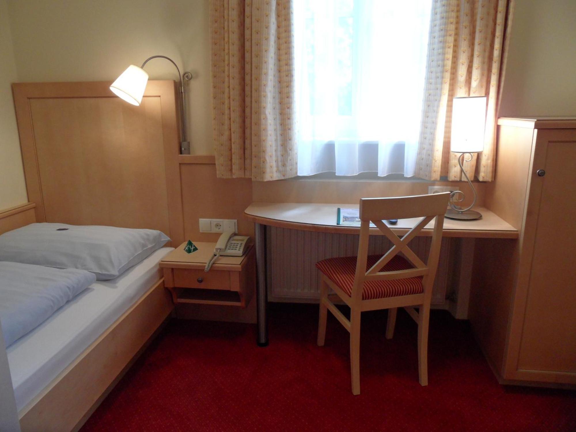 Katrin Guest house
