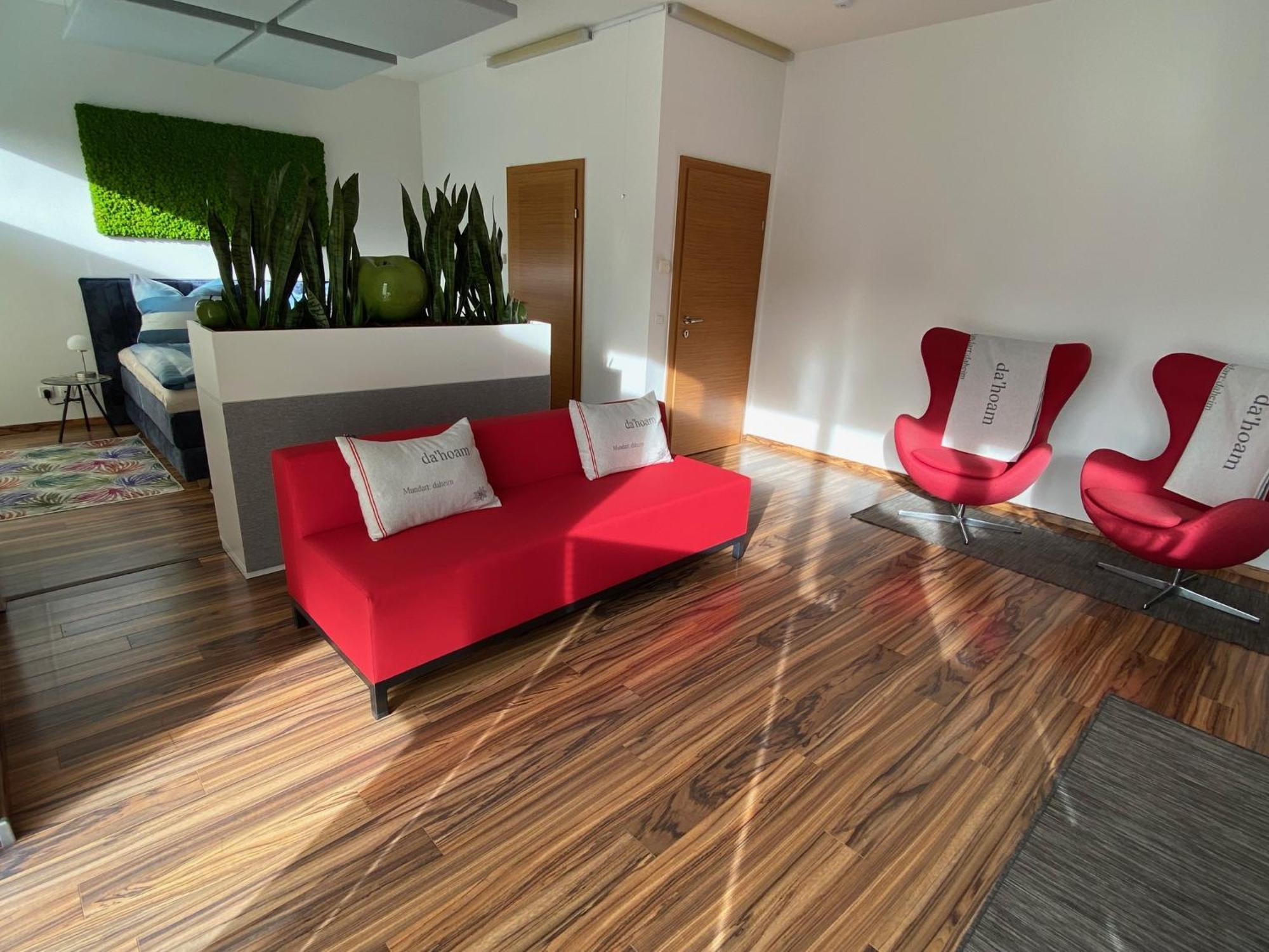 „1. Work & Sleep Luxury Apartment“ Fuer Arbeiten & Wohnen ! * Salzburg