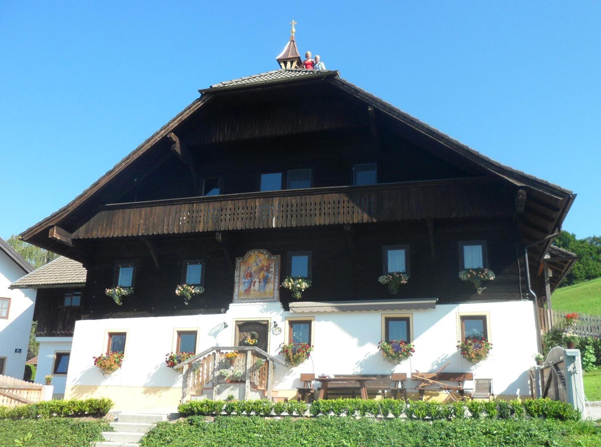 Stadtbauernhof - - Gut Unterleithen * Salzburg