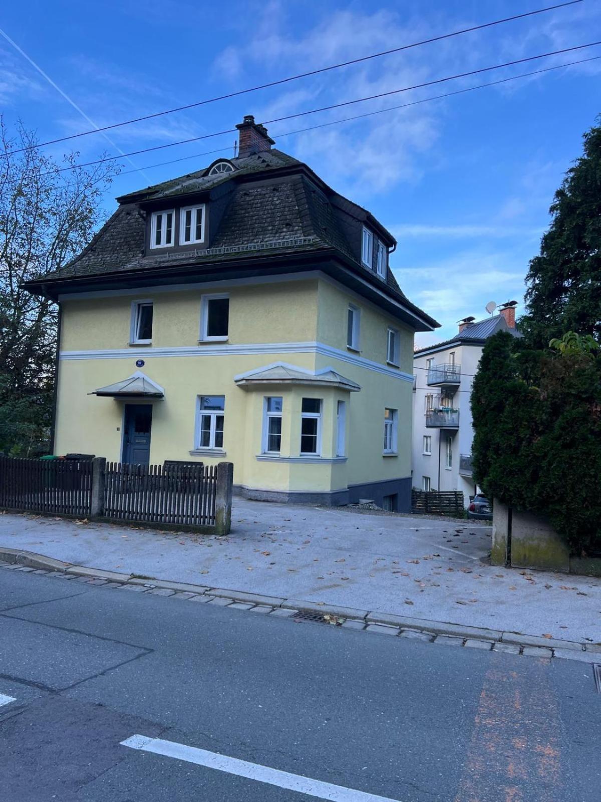 Traditional Apartment Salzburg