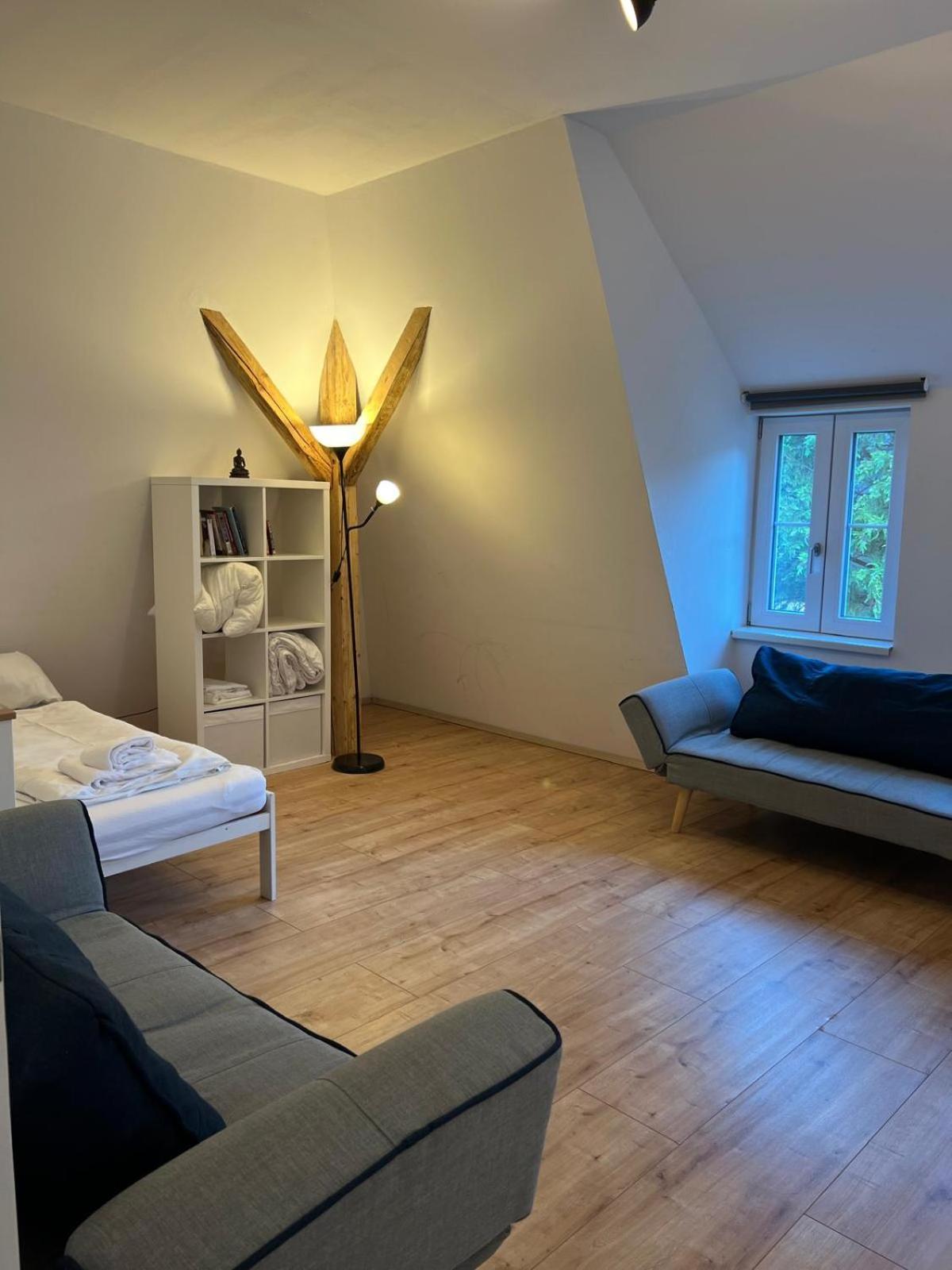 Traditional Apartment *