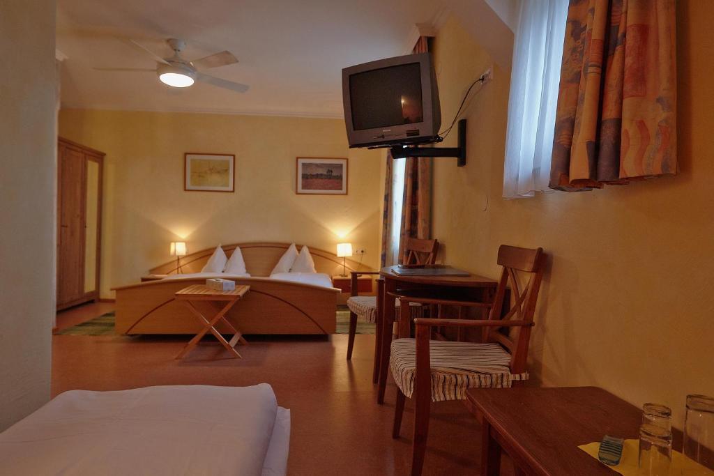 Hotel Restaurant Itzlinger Hof 3*