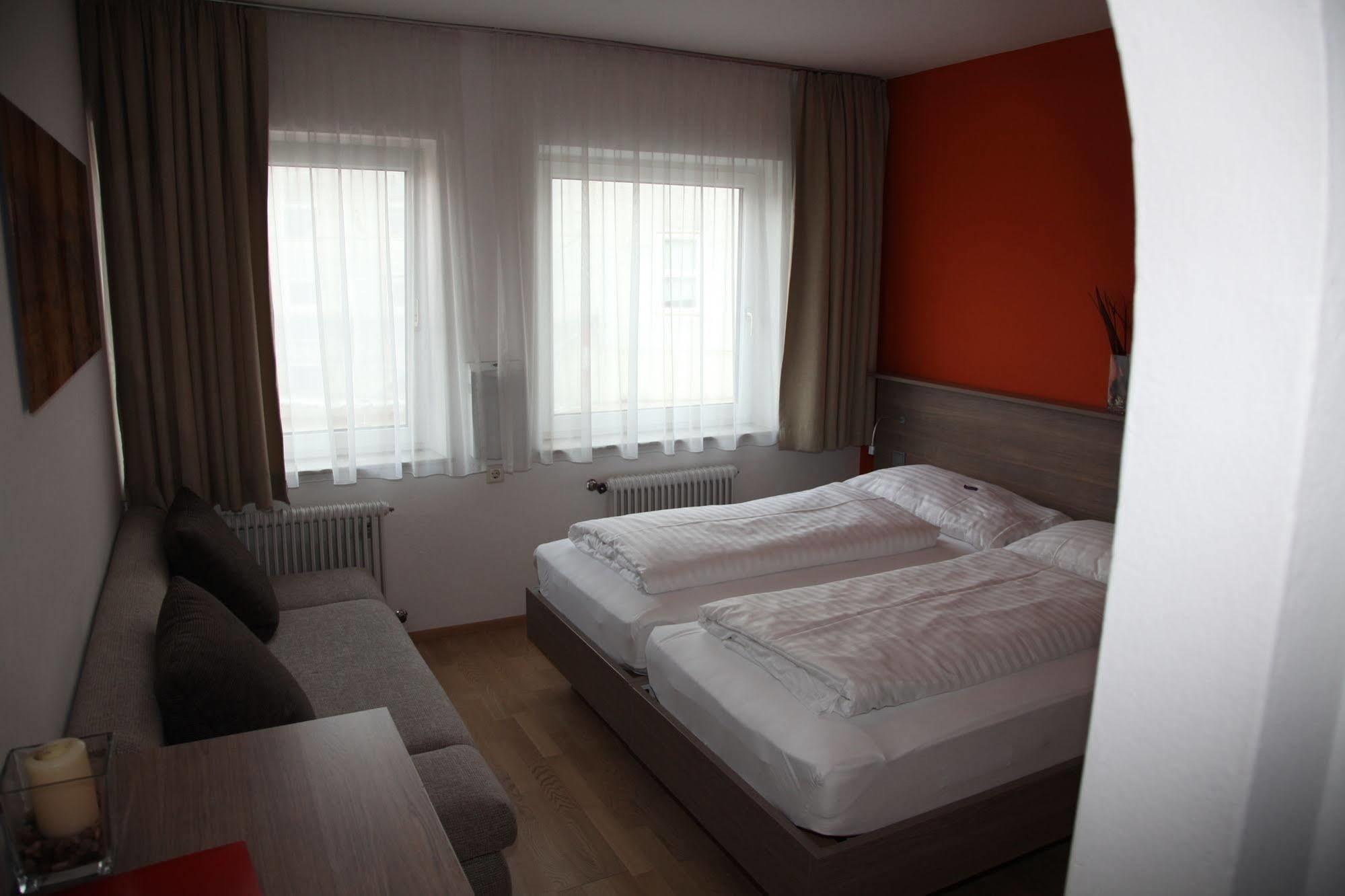 Hofmann Hotel 2*