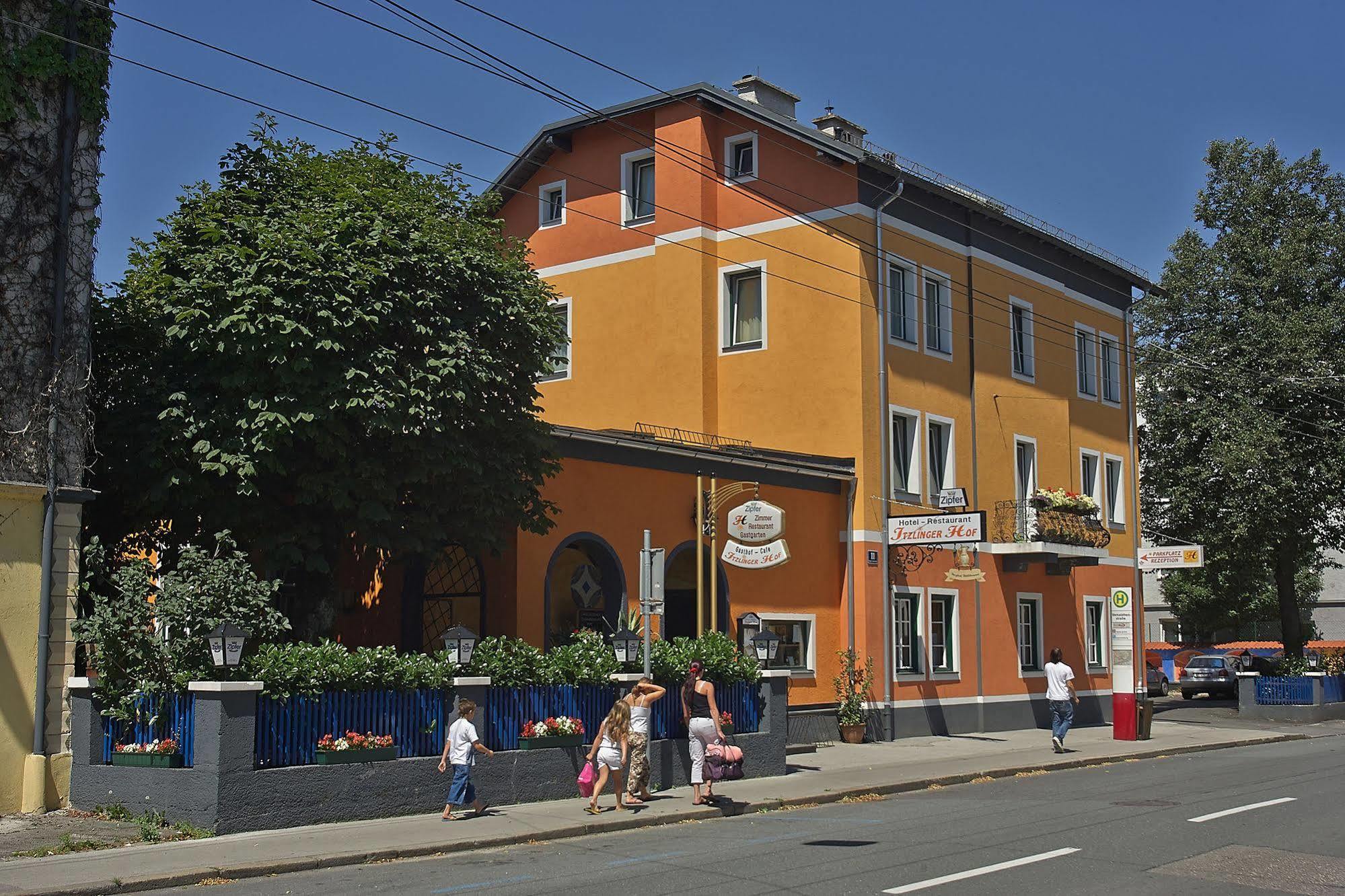 Hotel Restaurant Itzlinger Hof 3*