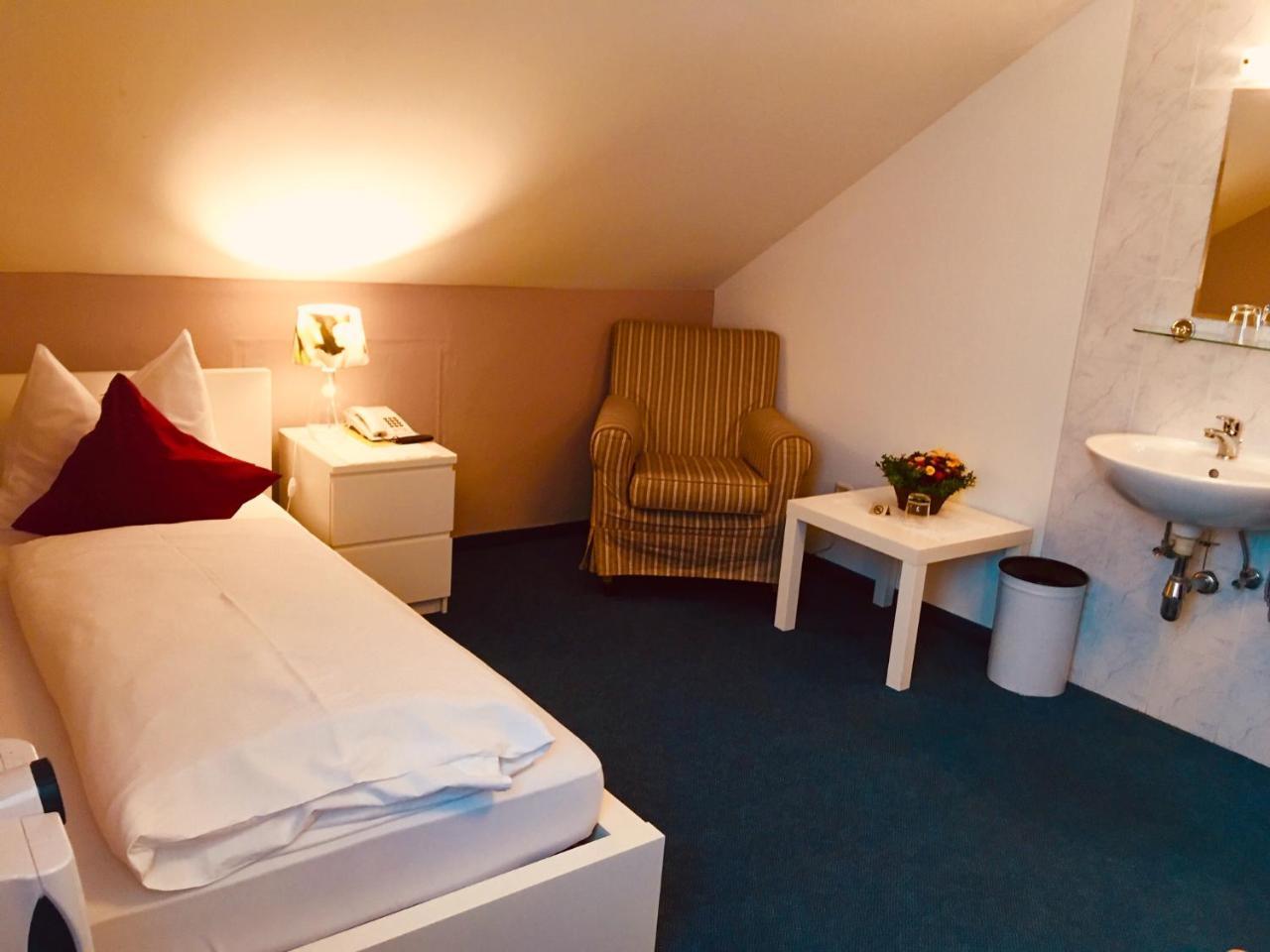 Plainbrücke | Self Check-in Hotel 3*