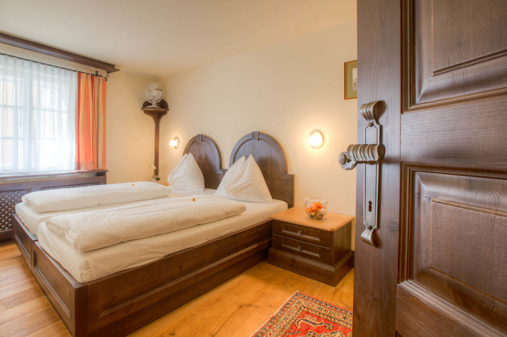 Hotel Altstadt Stadtkrug 4*