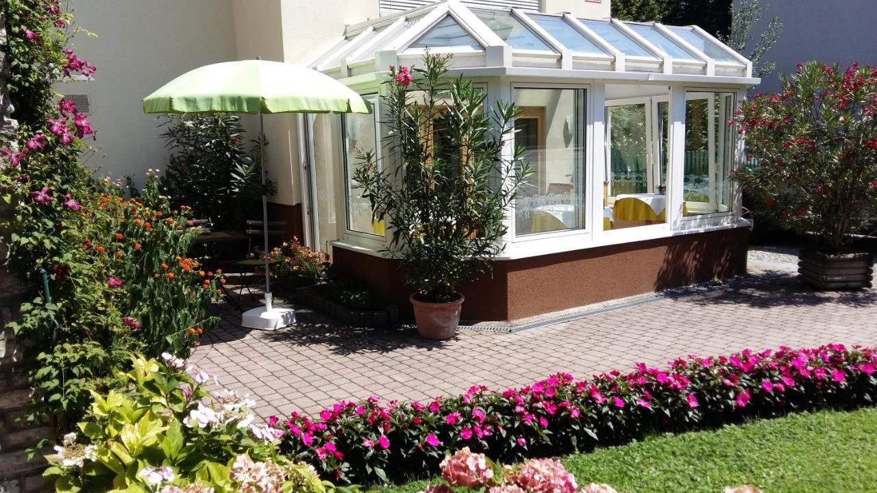 Katrin Guest house