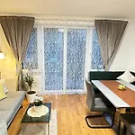 Natures Nest Garden Stay With Free Parking