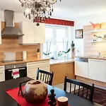 Villa Maxglan