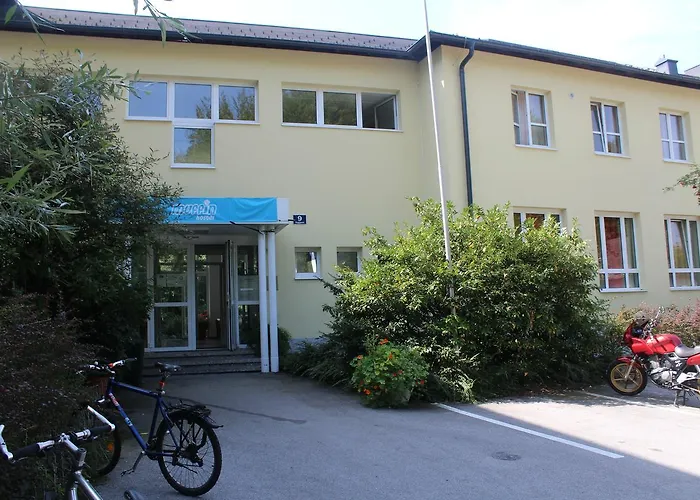 Muffin Hostel