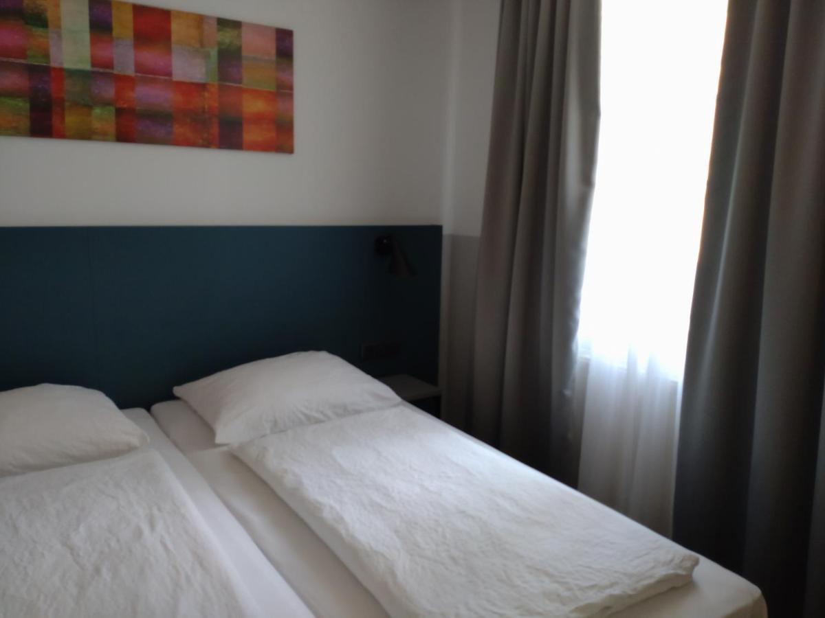 Guest house Elisabeth - & *