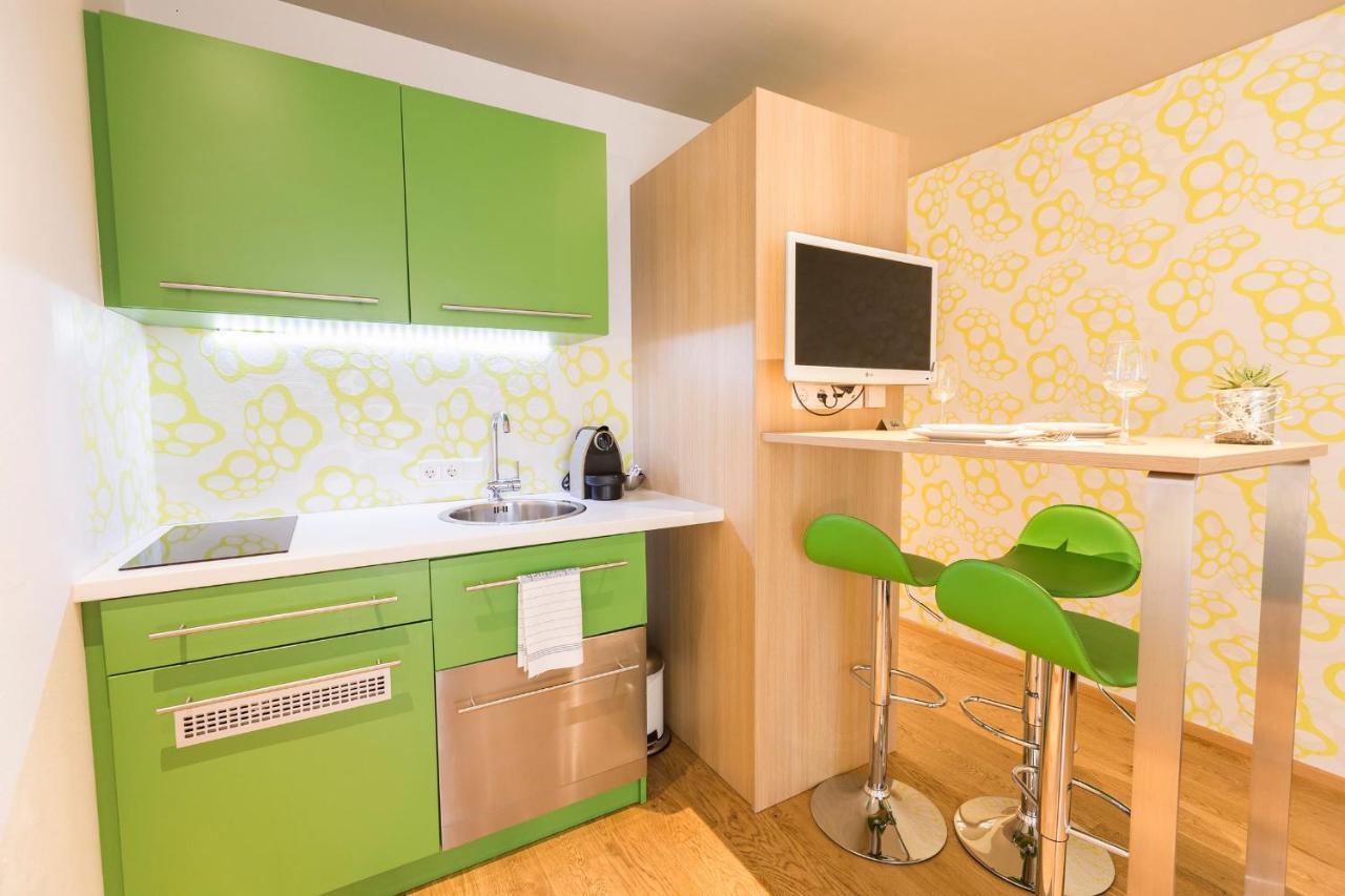 Apartment 4 & 5