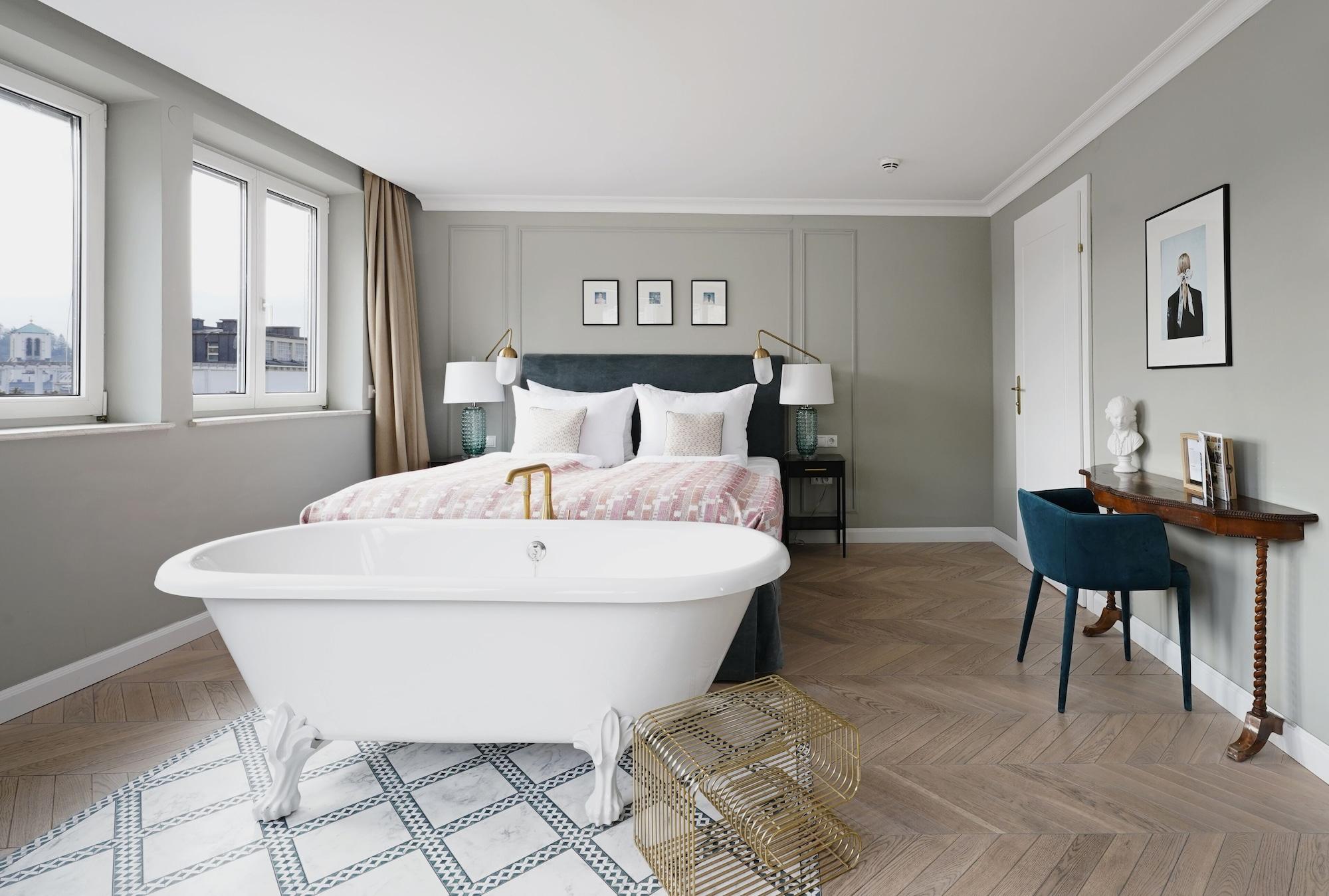 Hotel Numa Mozart 4*
