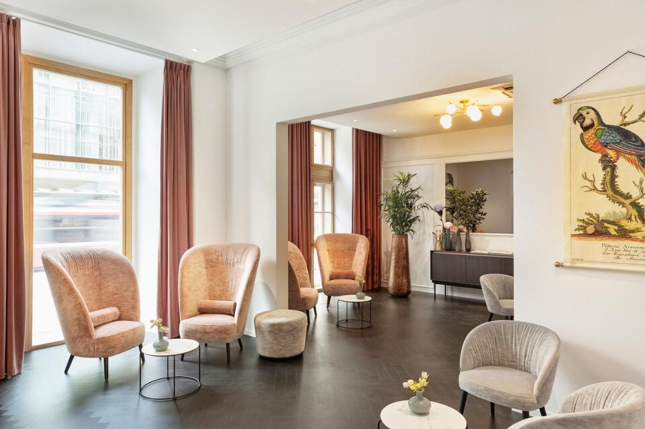 Hyperion Hotel