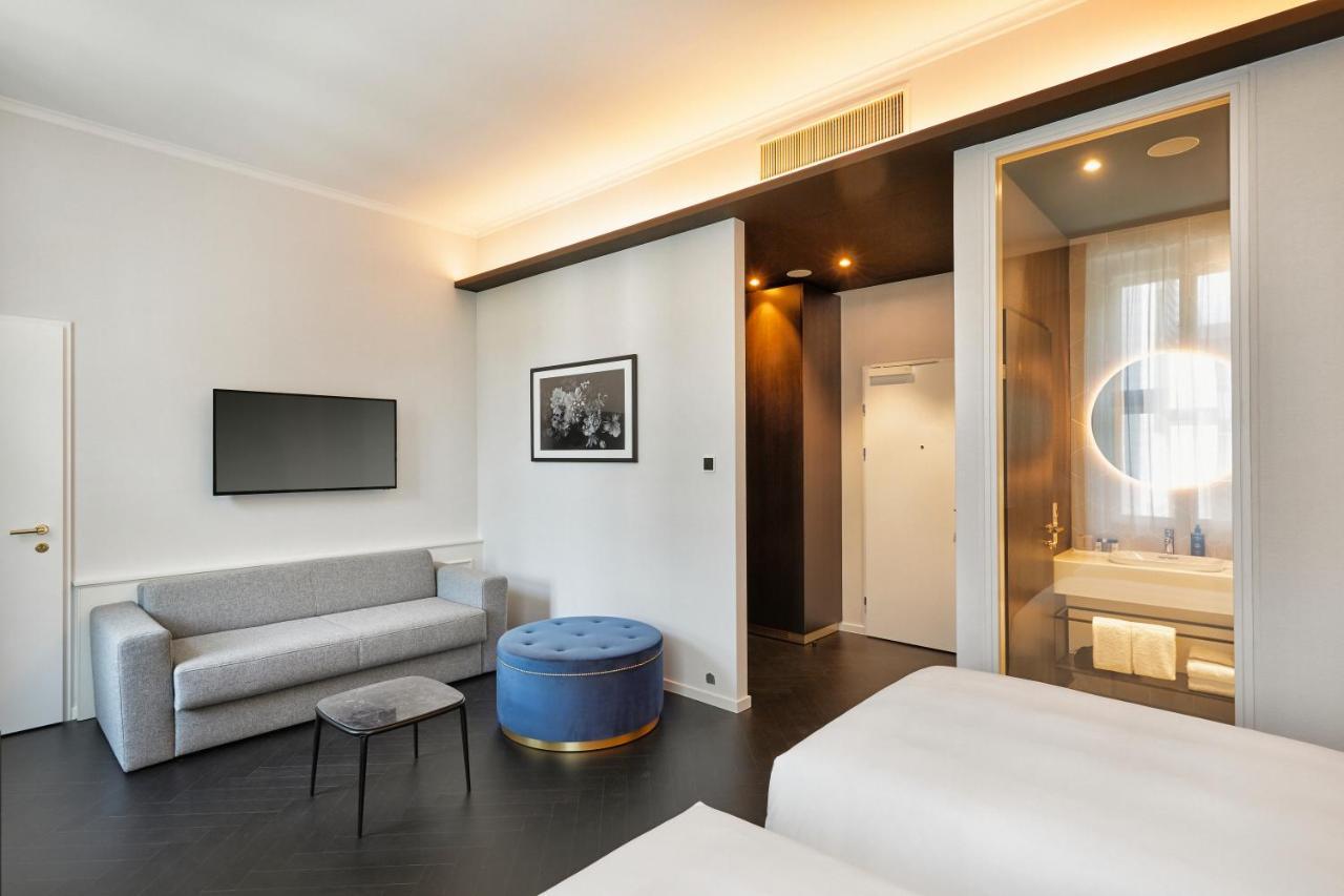 Hotel Hyperion
