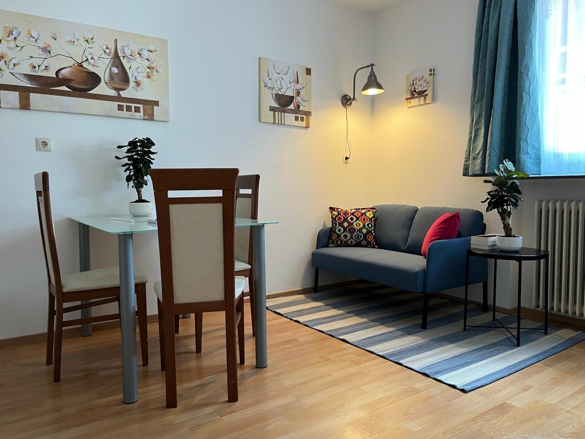 Apartment Antik Chic Mit Gartenblick