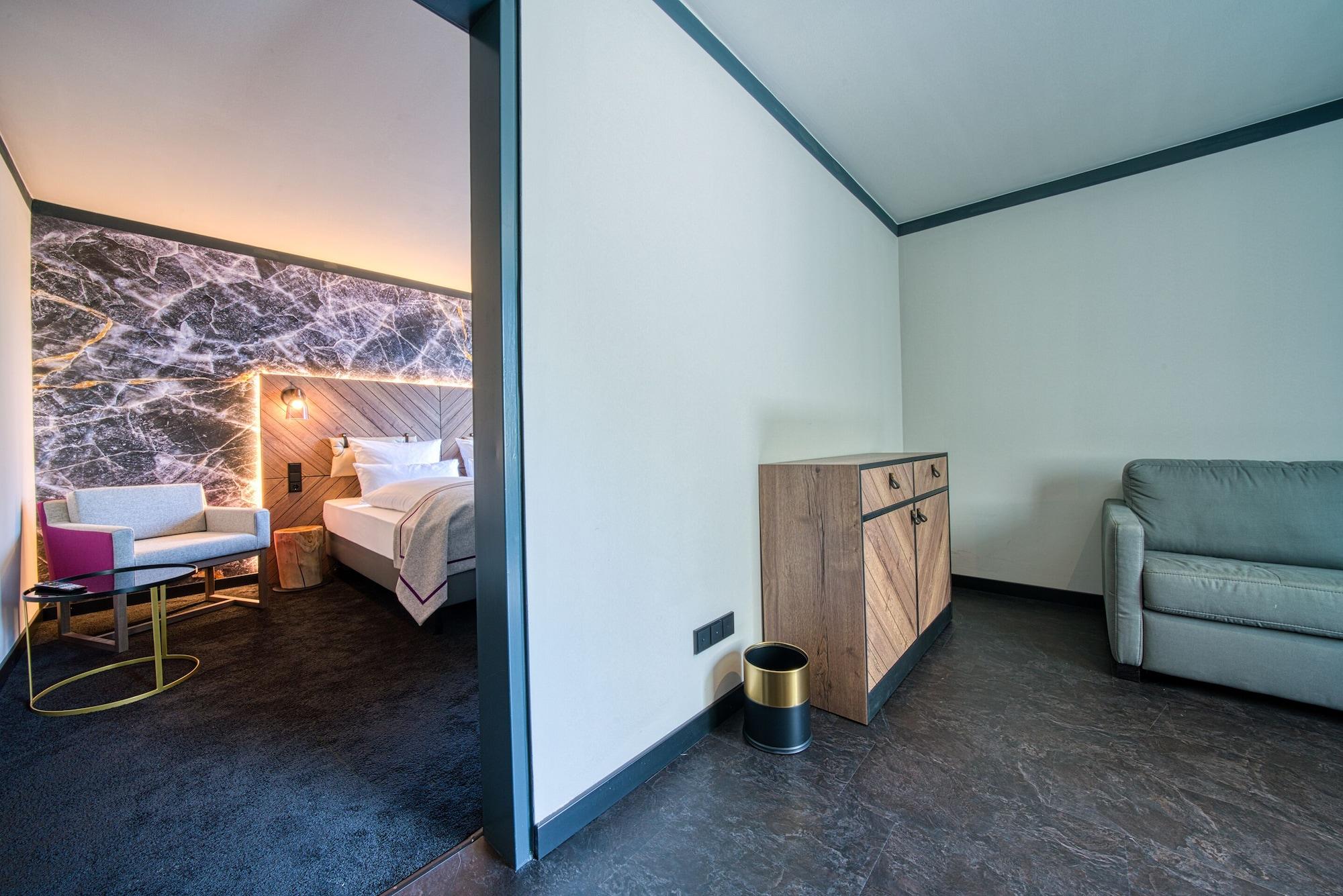 Fourside Hotel 4*