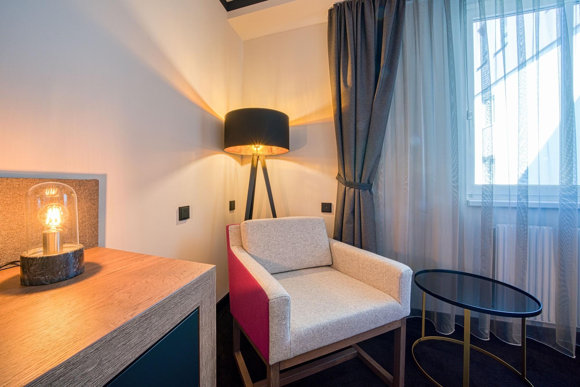 Fourside Hotel