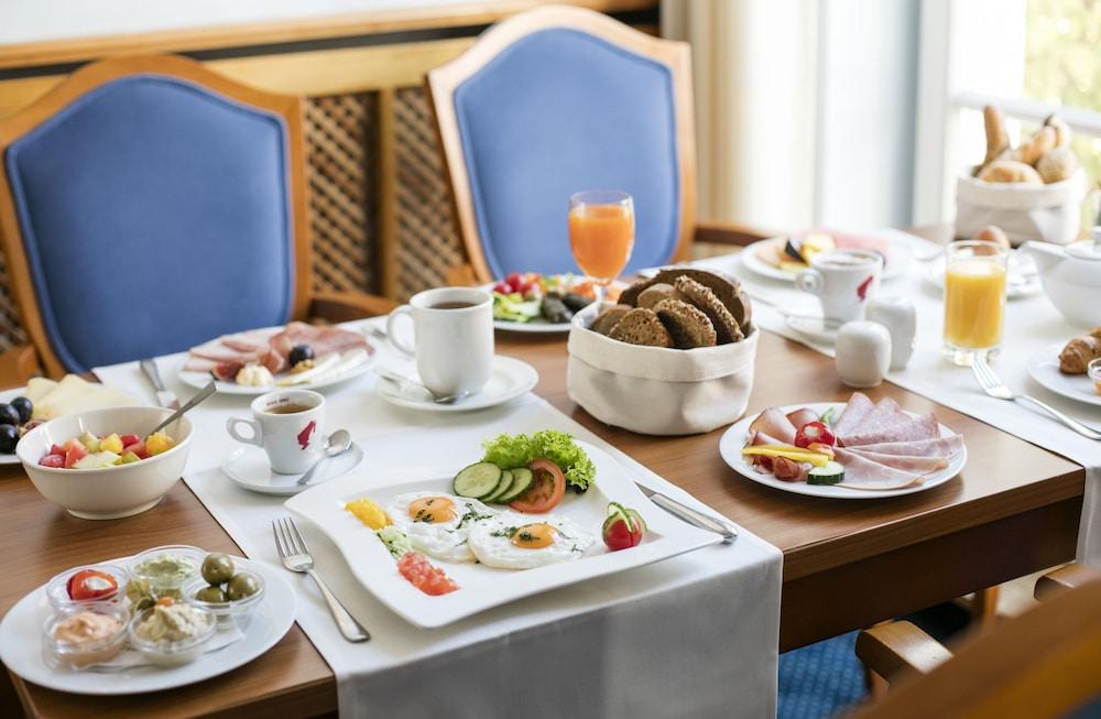 Hotel Arcotel Castellani 4*