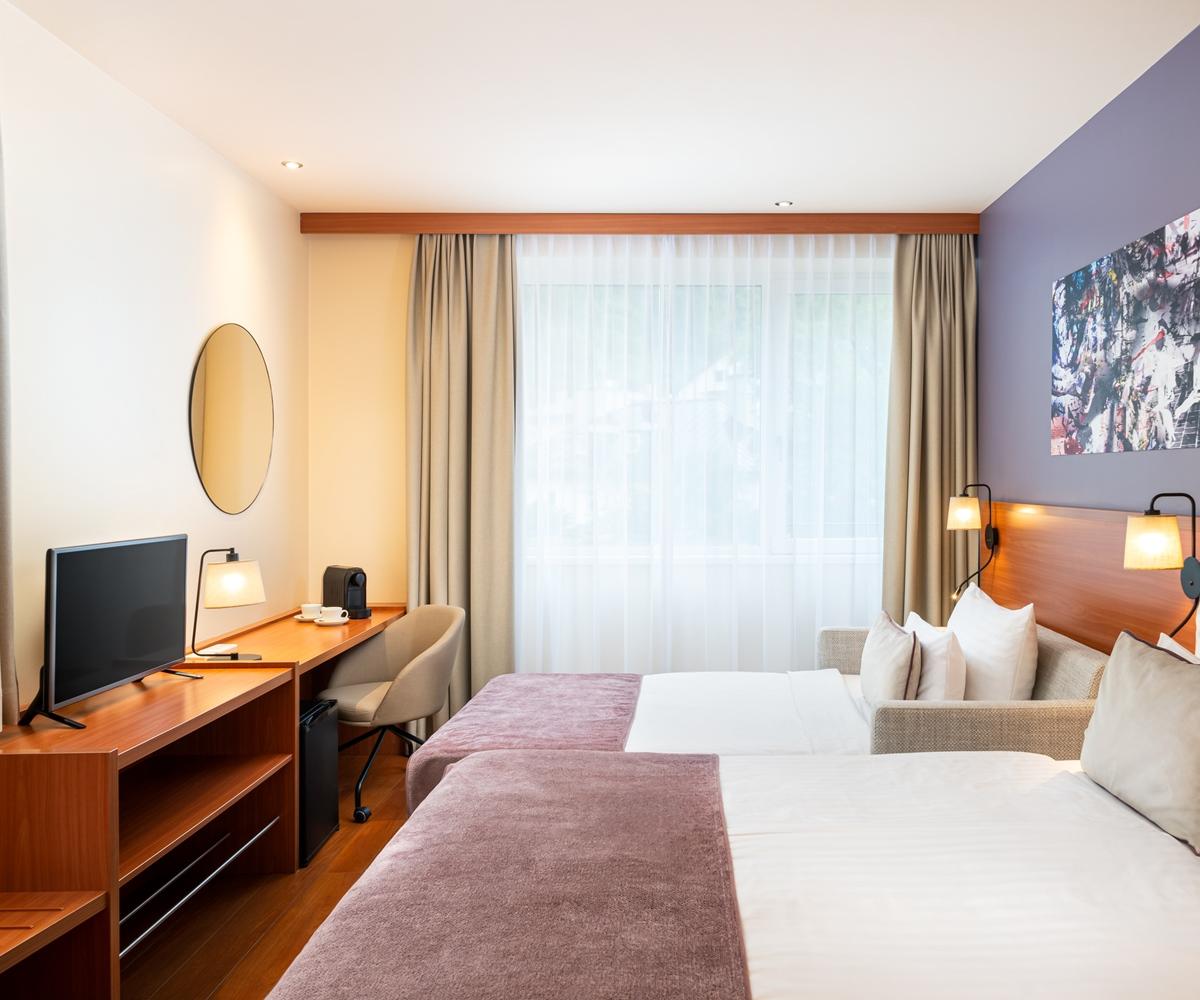 Leonardo Center Hotel