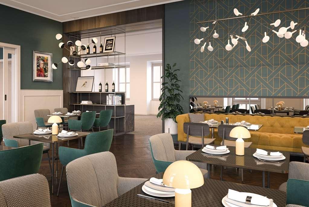 Hotel Hyperion