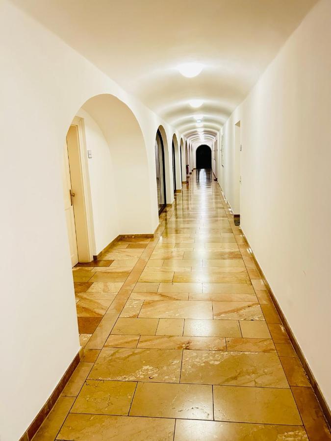 Palais Am Kai - Zentrale Lage, Kostenloser Parkplatz Privatunterkunft Salzburg