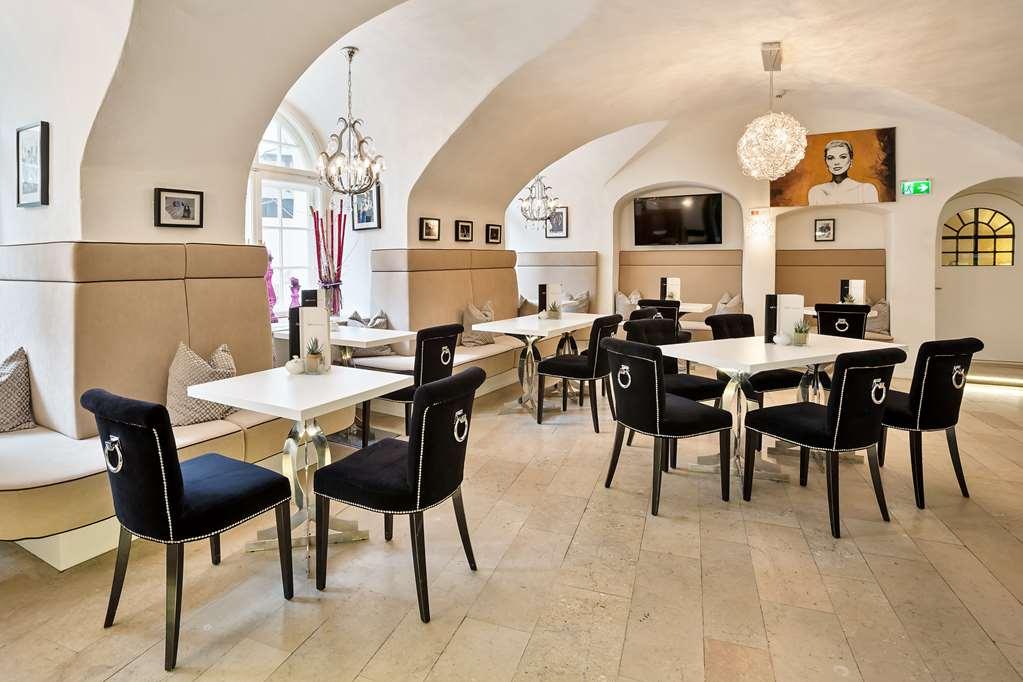 Radisson Blu Altstadt. Hotel