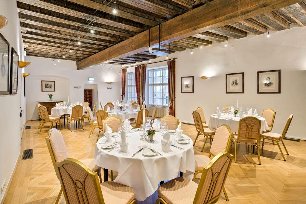 Radisson Blu Altstadt. *