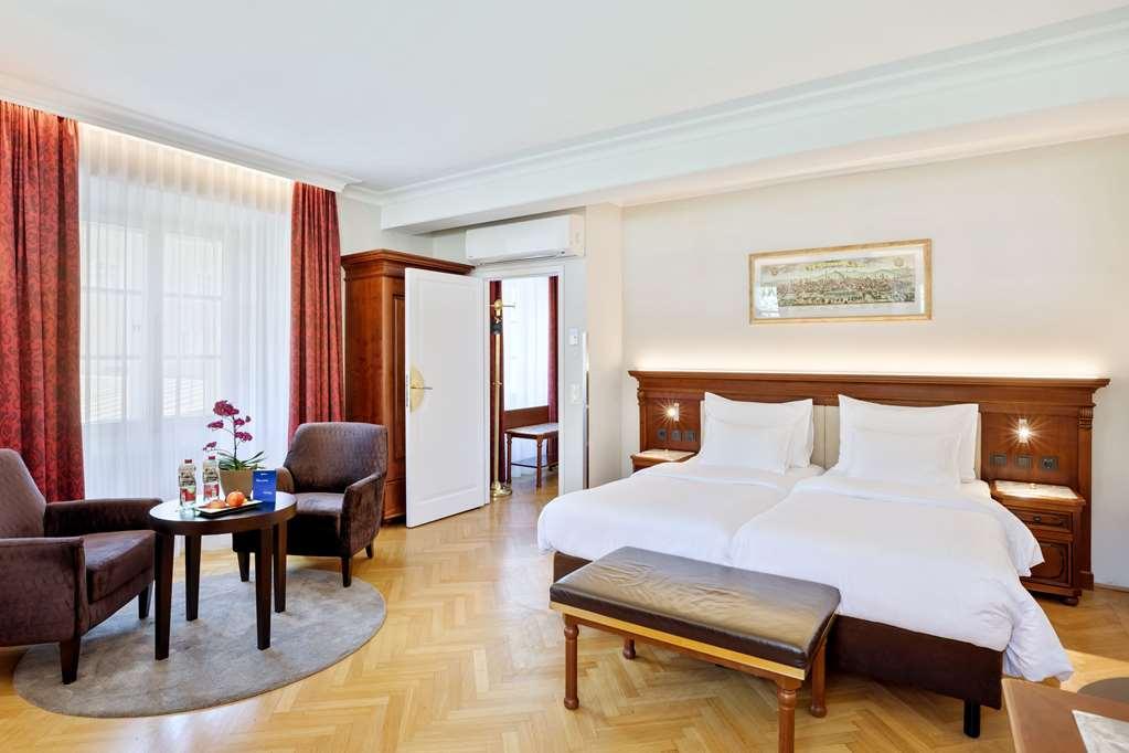 Radisson Blu Altstadt. Hotel