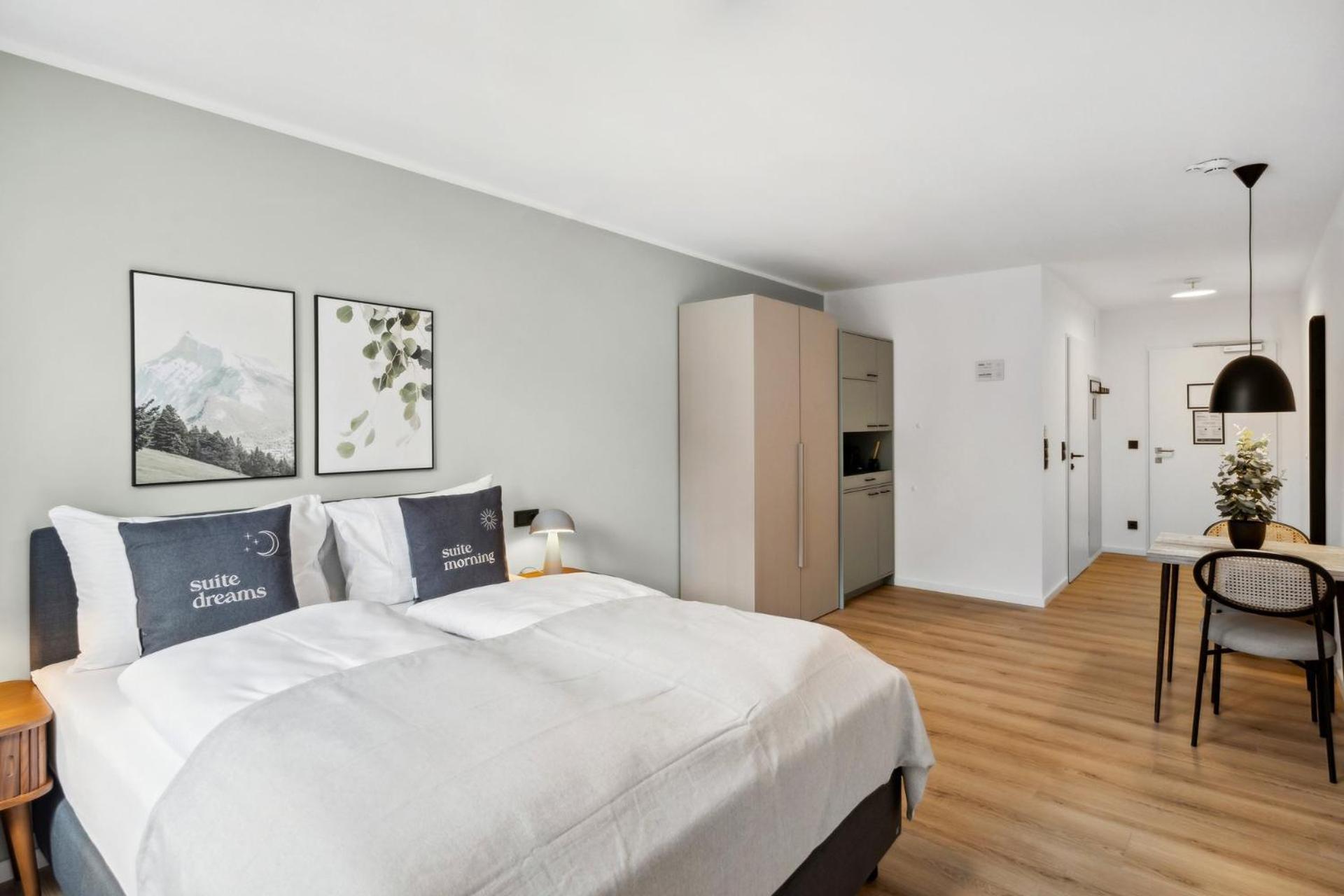 Apartment Limehome Sterneckstr. *