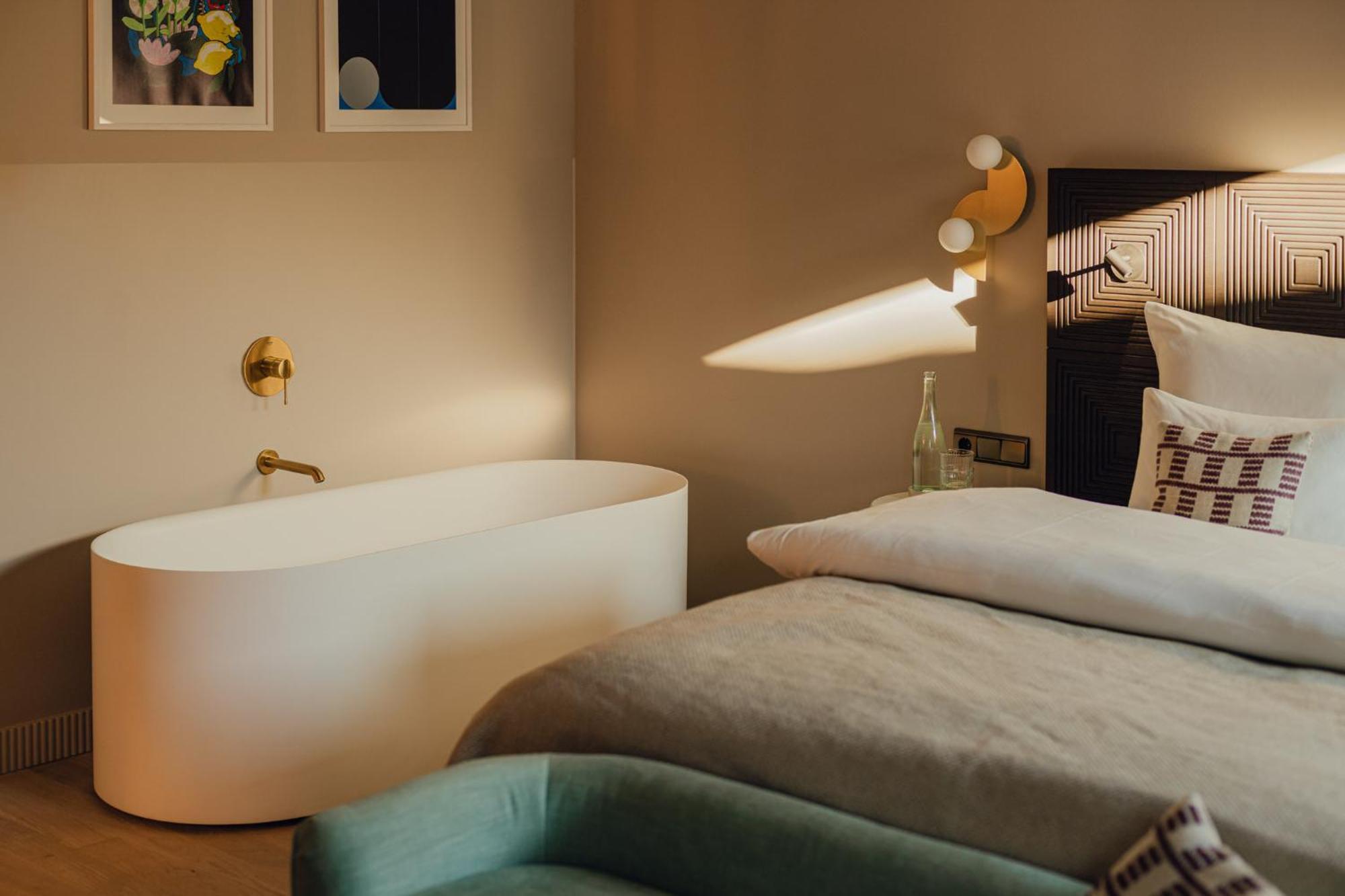 Hotel Zum Hirschen 4*