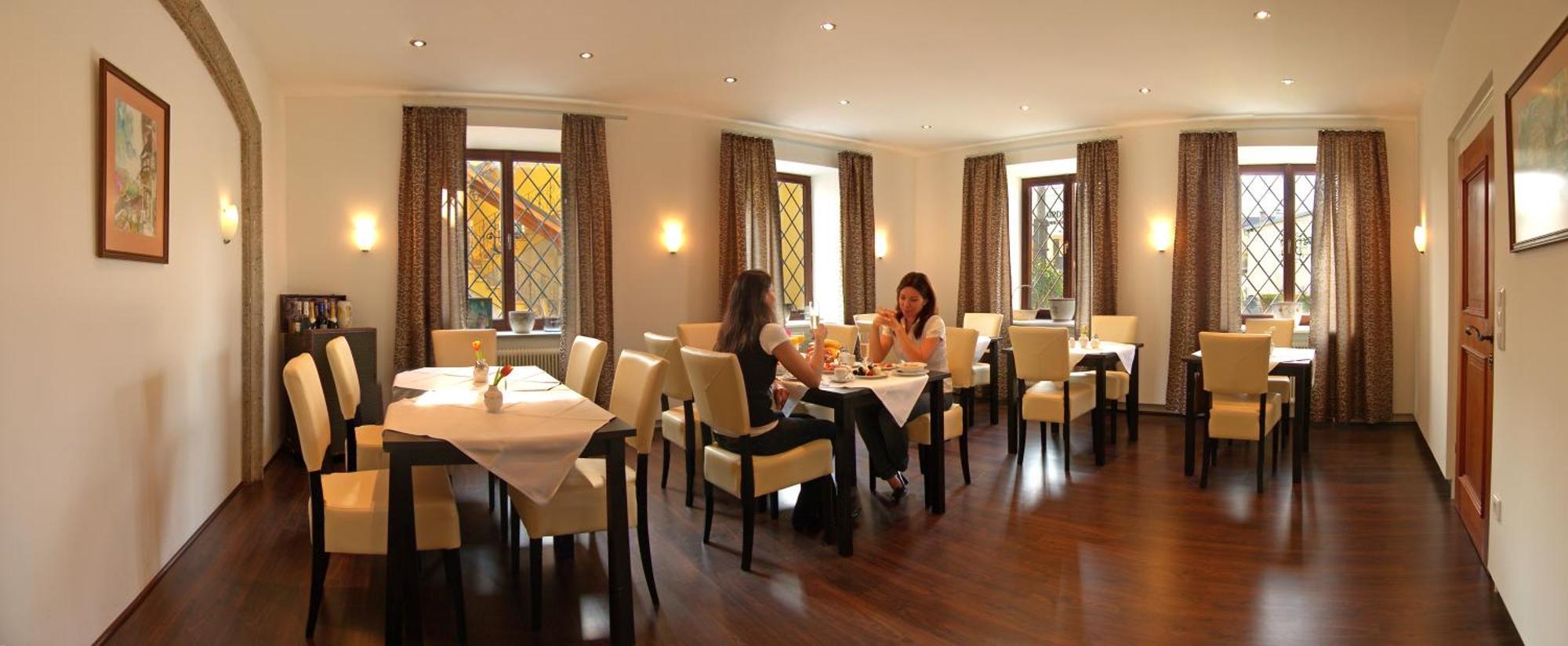 Herbert Hotel