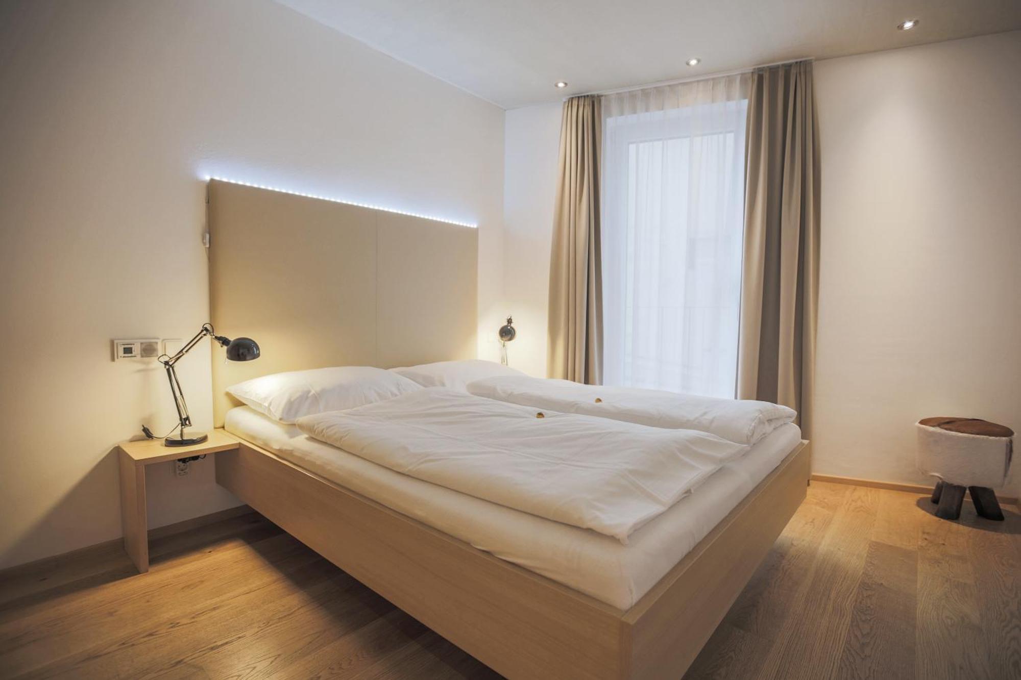 4 & 5 Apartment