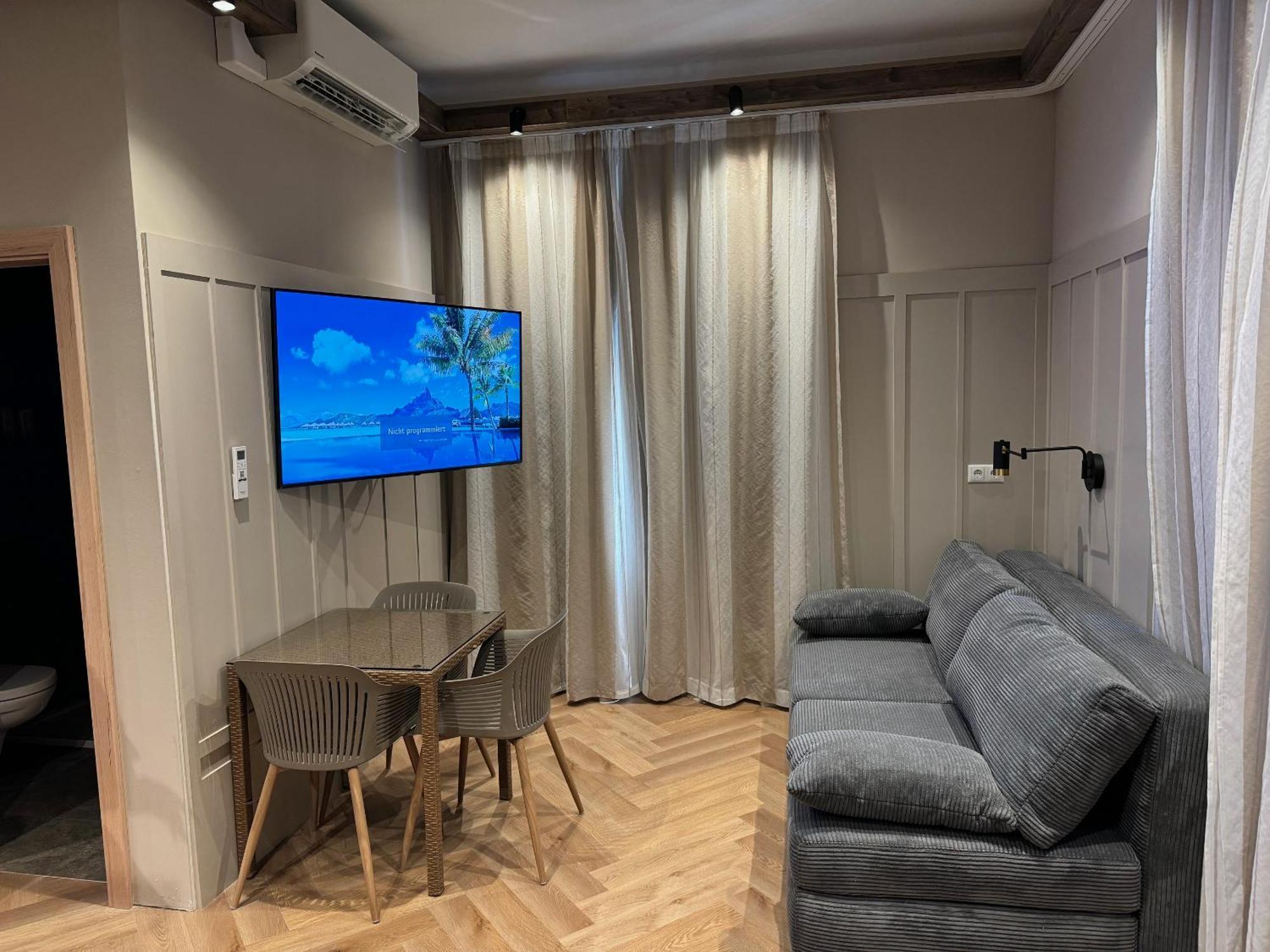 Book-a-room 34 * Salzburg