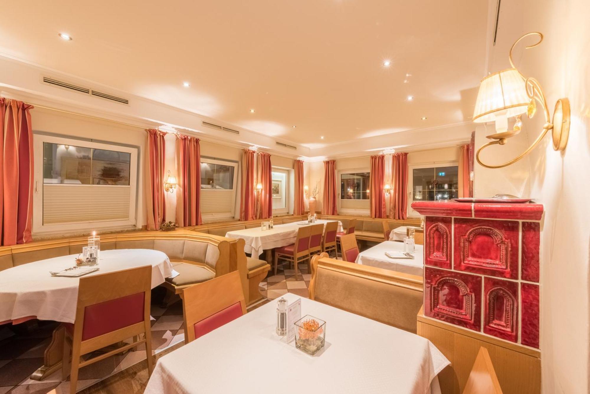 Austria Classic Hoelle 4*