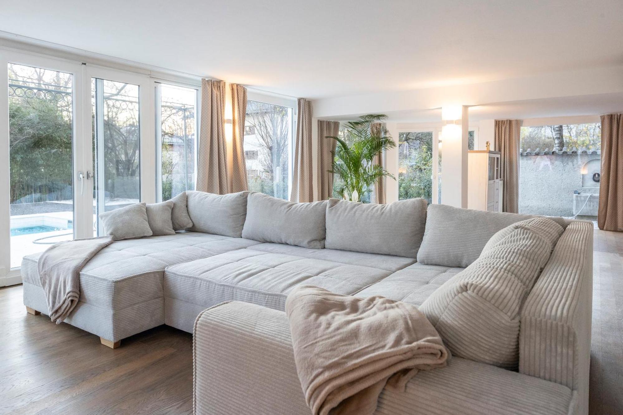 Rainberg Apartment