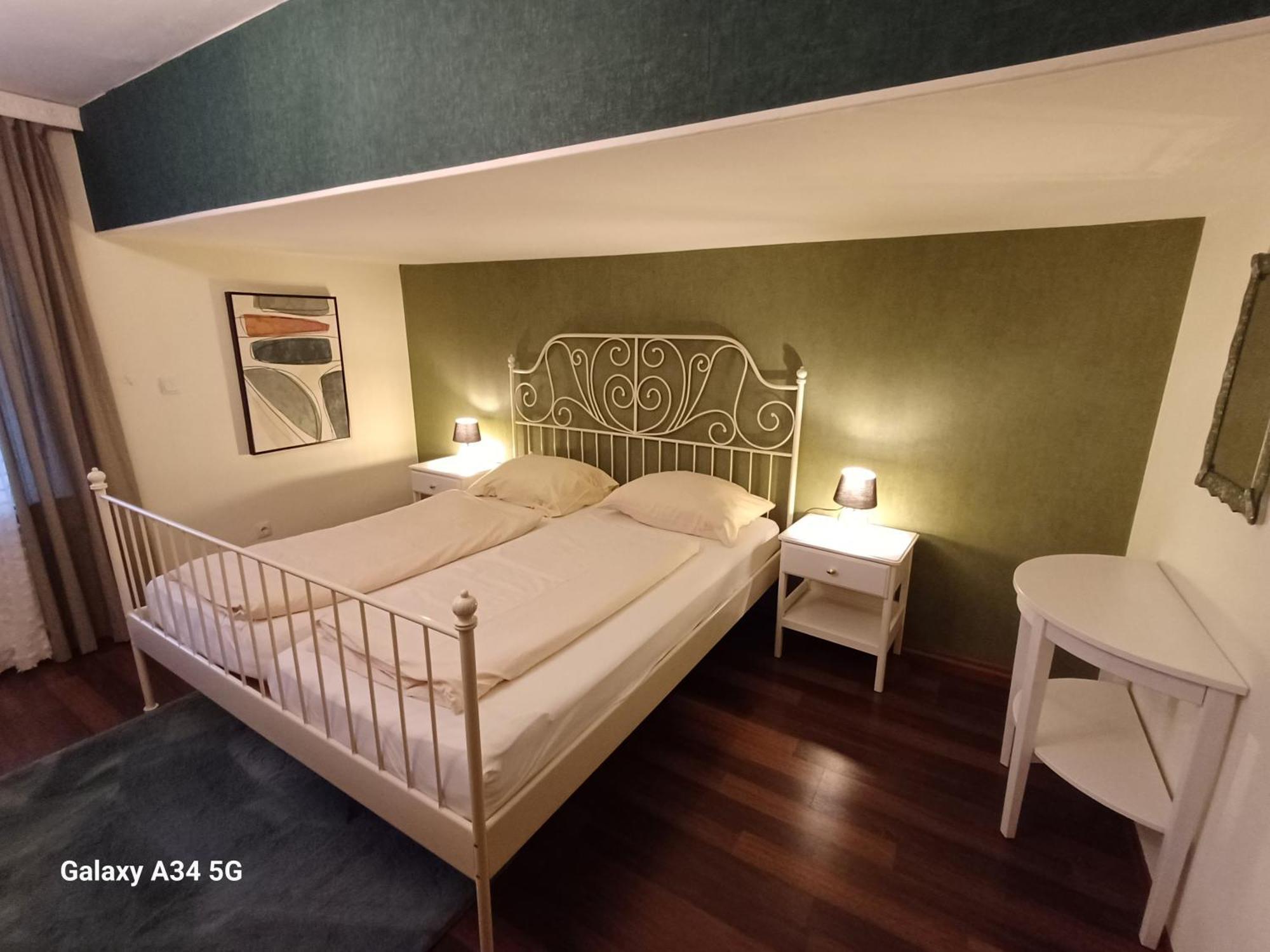 Haus Am Moos Bed & Breakfast Salzburg
