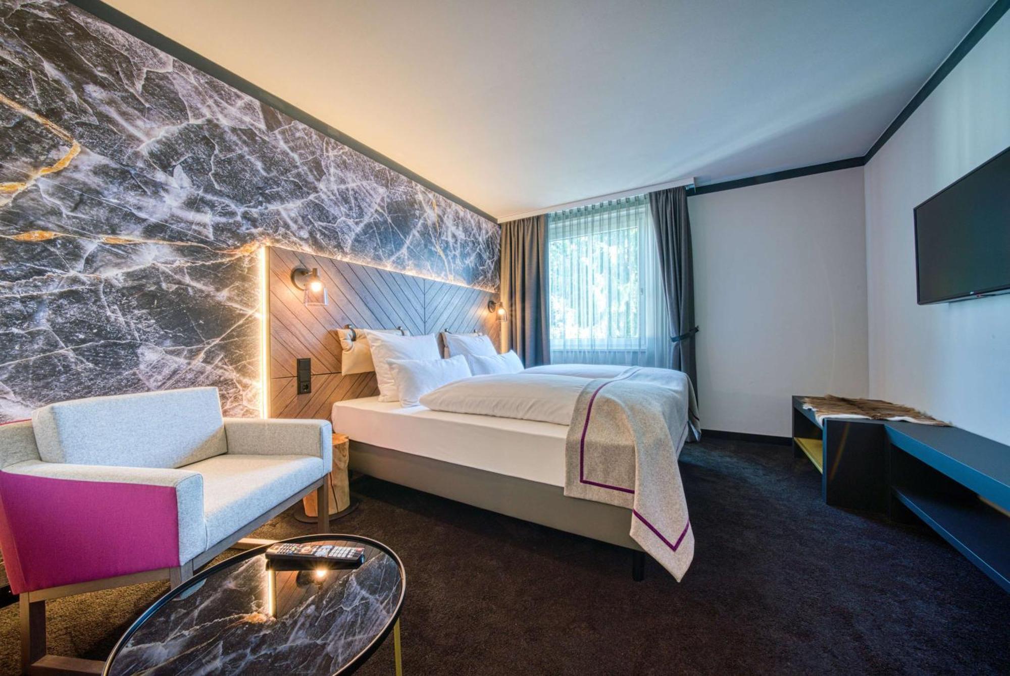 Fourside Hotel