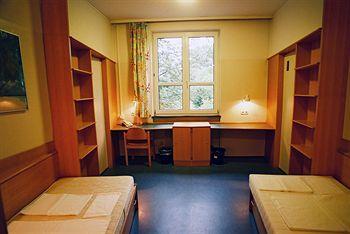 Muffin Hostel *