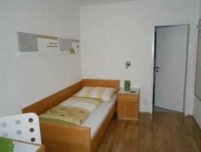 Hostel Institut St.sebastian *