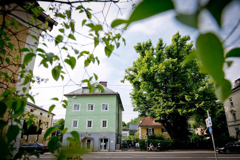 Mozart By Welcome To Salzburg