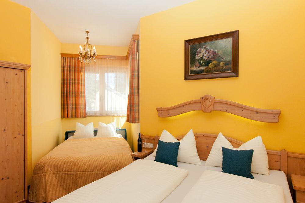 Guest house Junior By Max 70