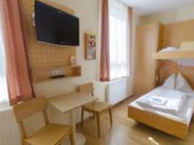 Jufa Hotel 4*