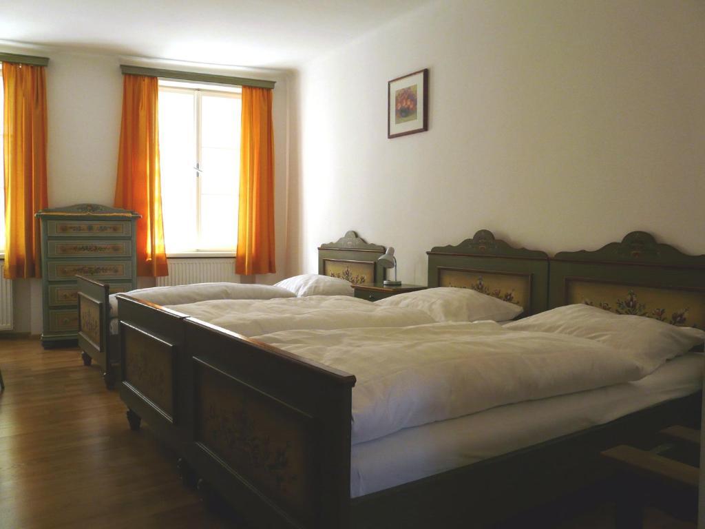 Schwarzes Roessl Hotel