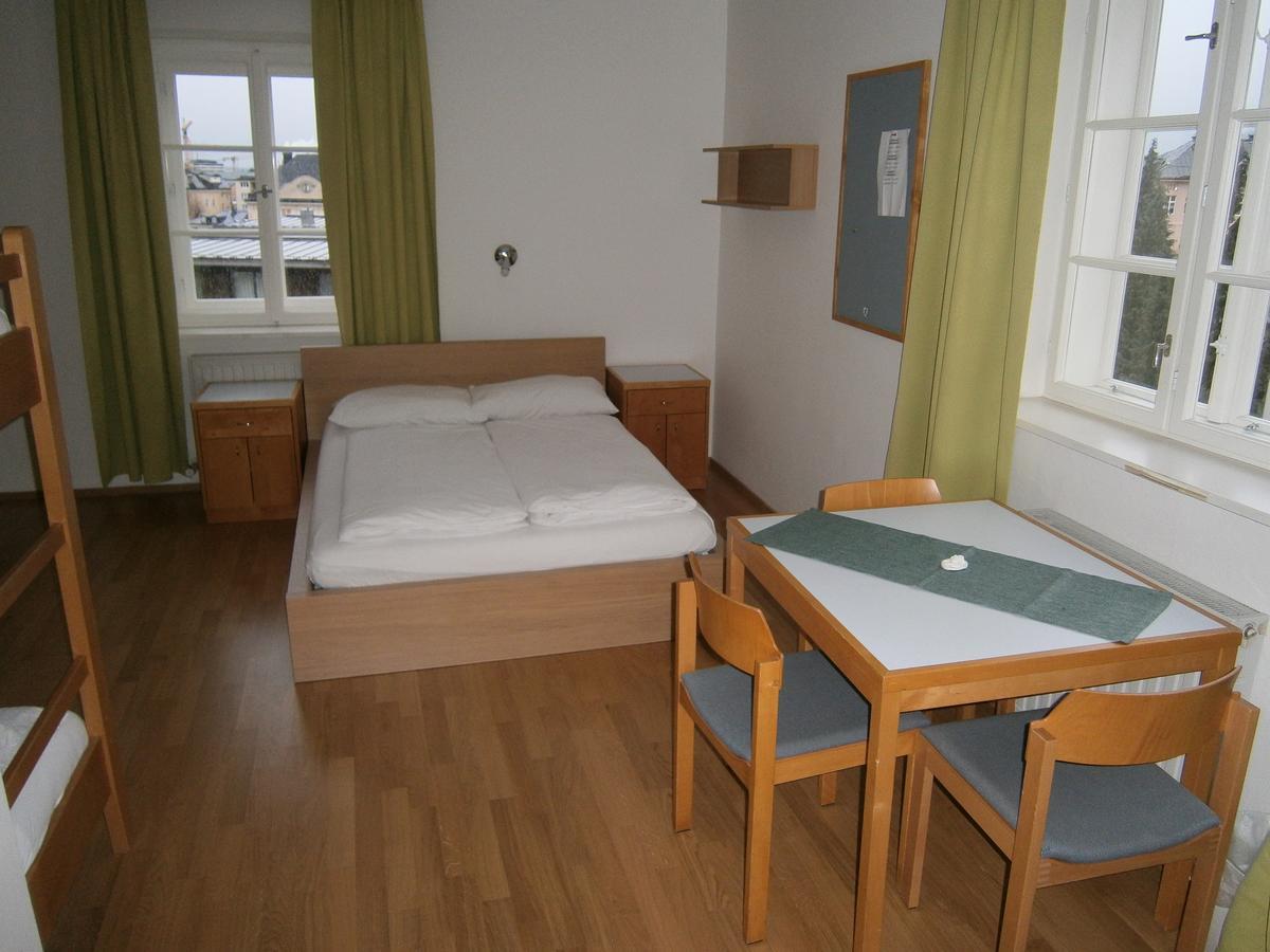 Institut St.sebastian Hostel Salzburg