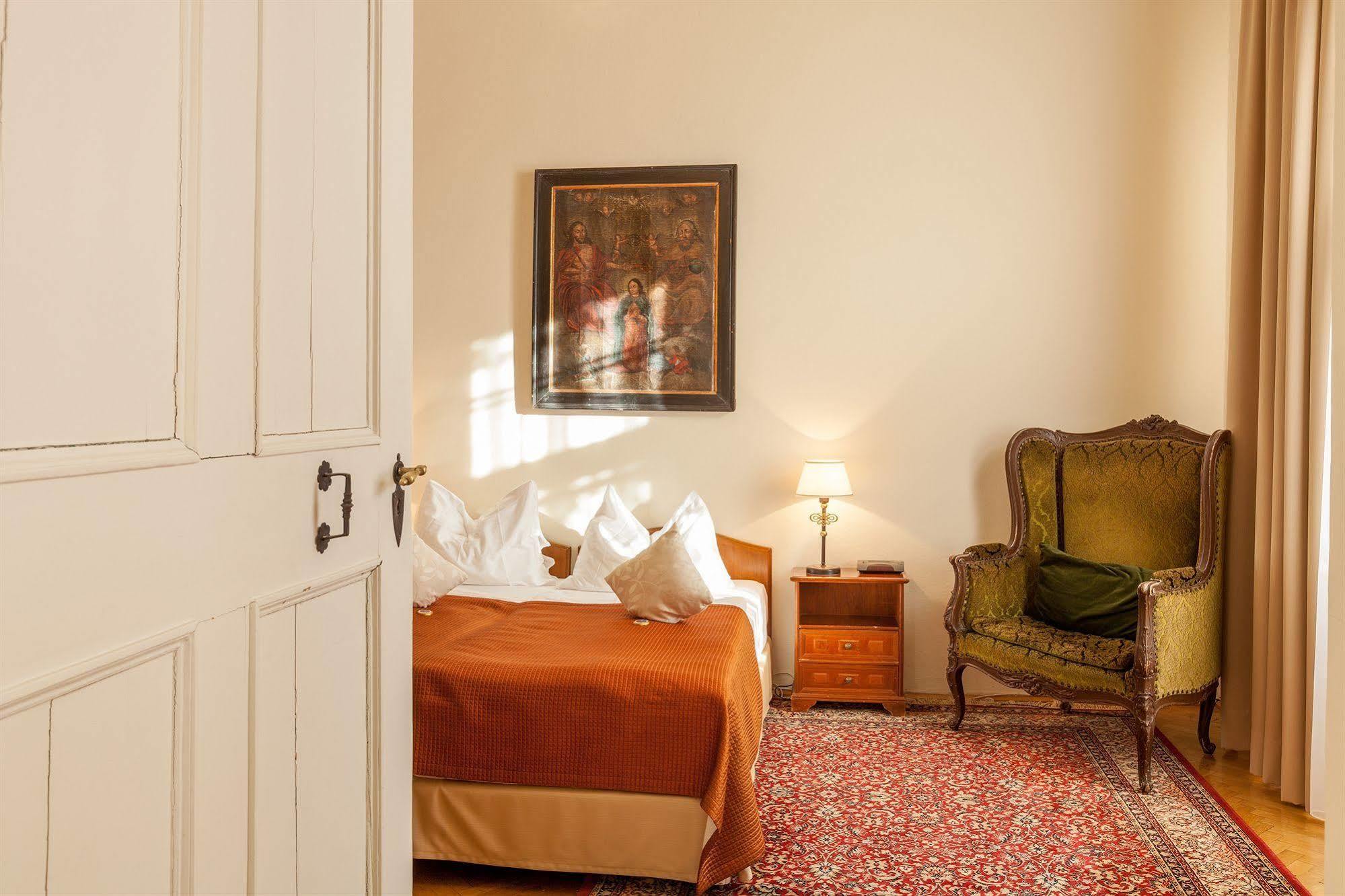 Schloss Leopoldskron Hotel 3*